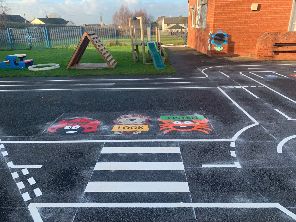PMROADRDWAY Roadway PMROADSAFETY Road Safety Characters
