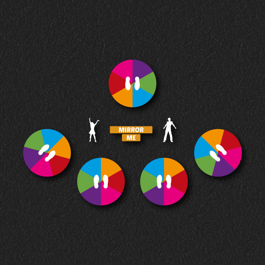 Mirror Me Solid 4 Stations